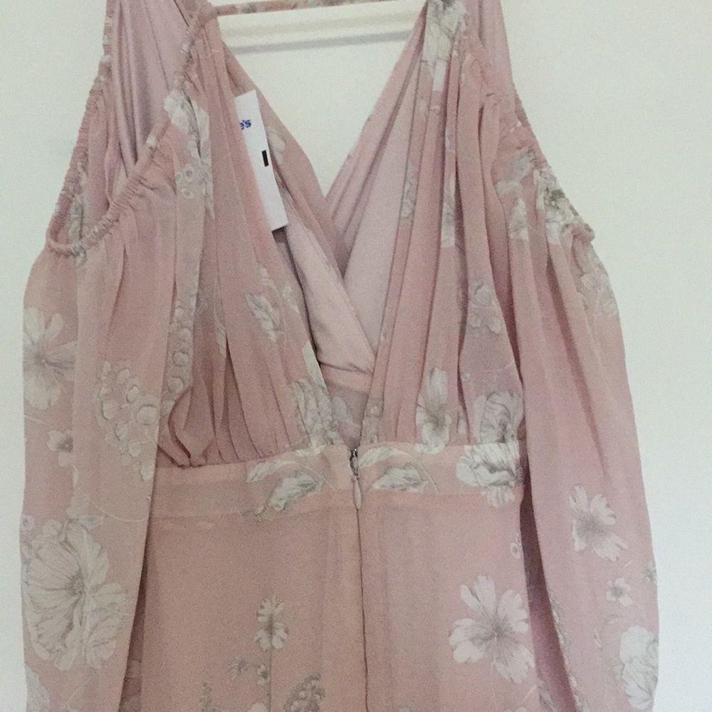 Pink pattern dress - Picture 5 of 5